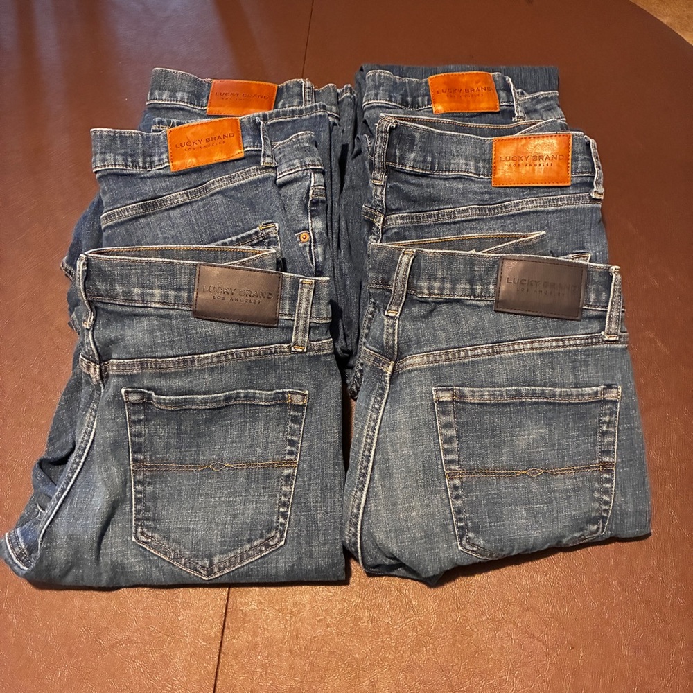 Lot of 6 Women’s Lucky Brand Jeans 4 Athletic Straight 410, 2 Slim Straight 121